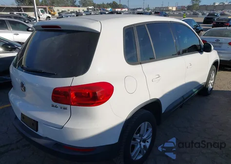2013 Volkswagen Tiguan S из США, поврежденный, VIN WVGAV7AX4DW538466